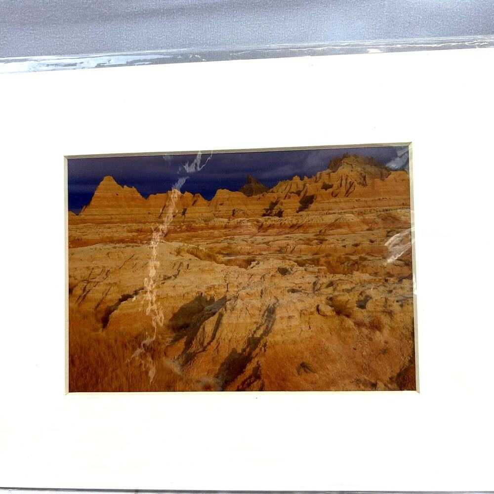 SKU2448 Badlands National Park South Dakota Signed 5x7 Photo In 8x10 Mat